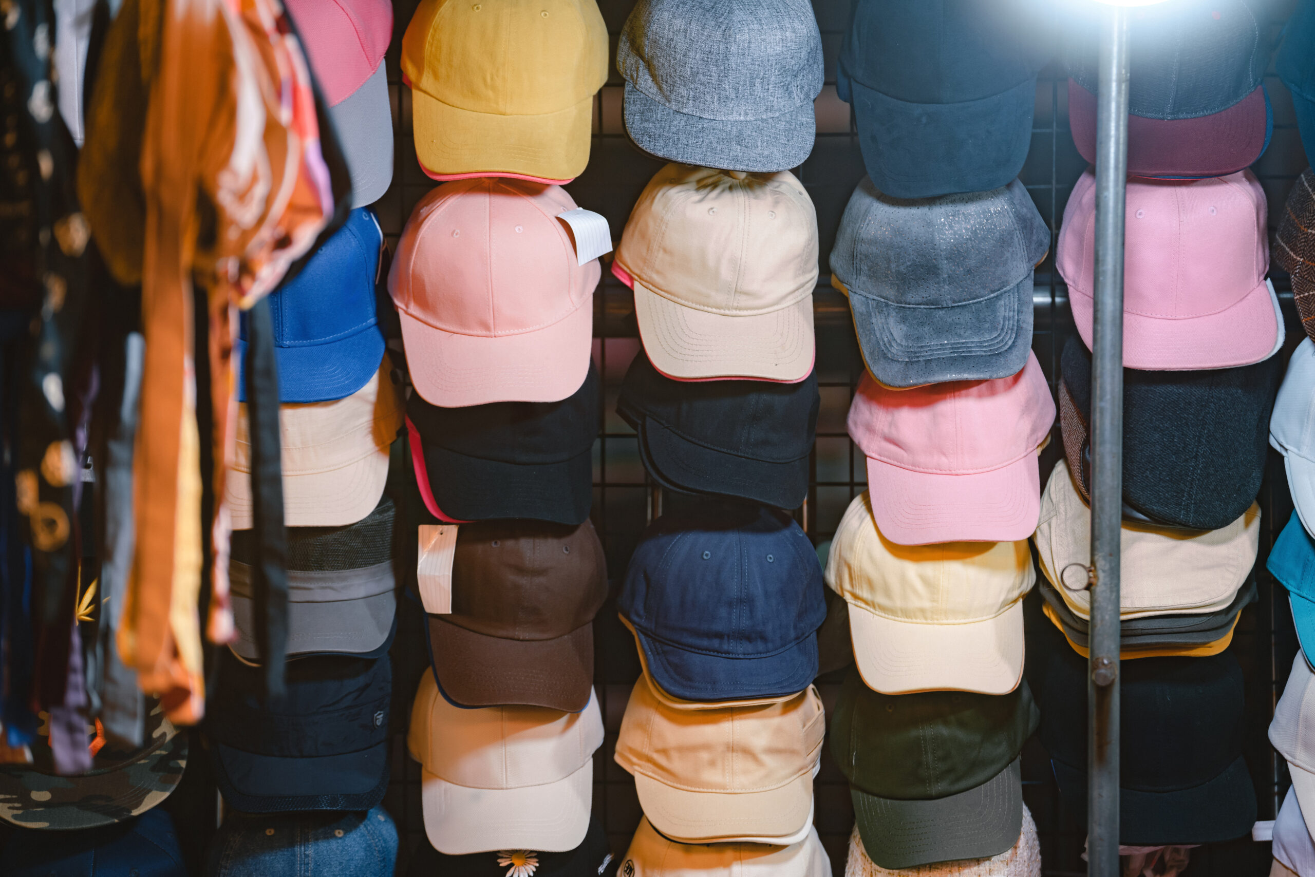 Leadership Styles: The Art of Switching Hats Without Losing Your Head